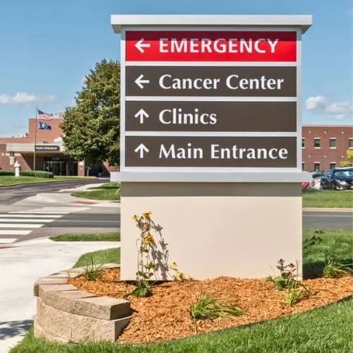 Wayfinding & Directional Signs thumbnail 3